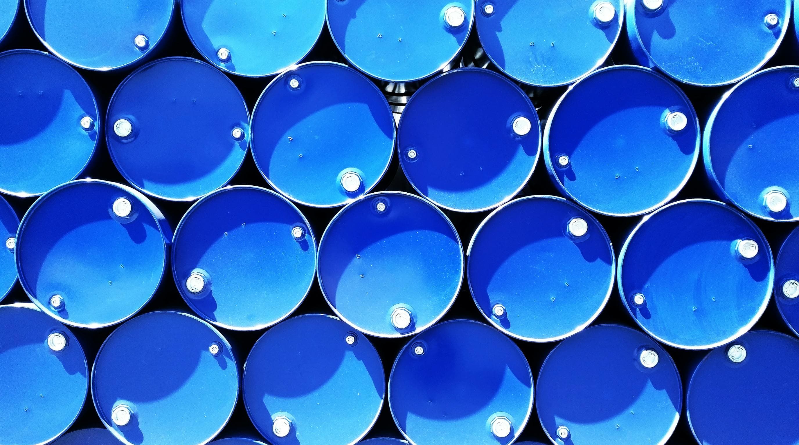 Industrial Solvent Suppliers in Chennai — Bulk Sourcing Guide for Manufacturers